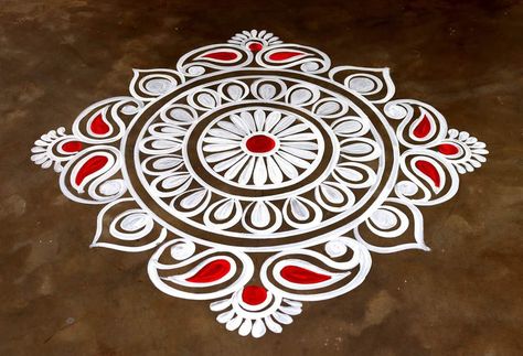 Diwali Dots Rangoli, Rama Ekadashi Rangoli, Flower Alpona Design, Diwali Alpona, Bengali Rangoli, Alpona Painting, Alpona Design Bengali, Datta Jayanti, Kalka Design