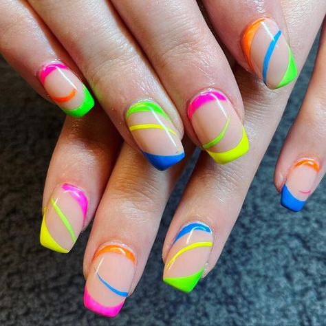 110 Cute Summer Nails Ideas for a Stunning Seasonal Look in 2024 Unique Square Nails, Hot Summer Nails 2023, Leg Nails, Nail Unique, Summer Nails Neon, Teenage Summer, Bright Summer Nails Designs, Summer Nails Ideas, Pride Nails