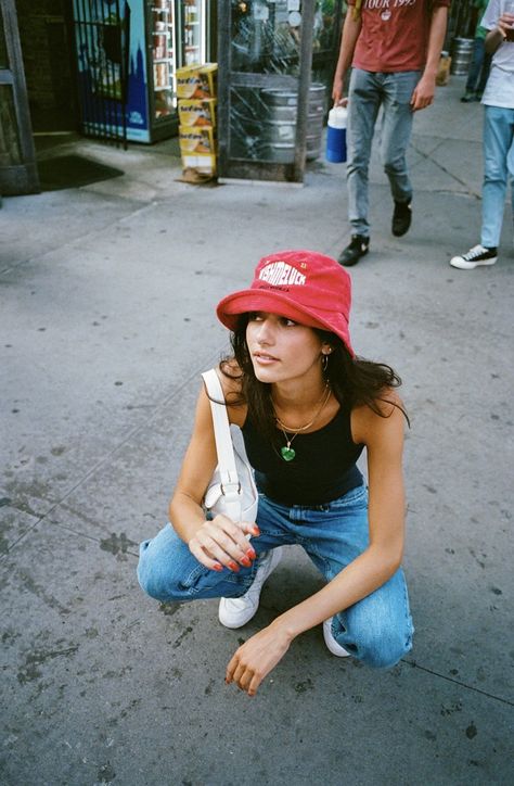 Watercolor References, 80s Inspired Outfits, Corduroy Bucket Hat, Aesthetic Photoshoot, Wish Me Luck, Women Style, Outfits For Teens, Hat Fashion, Fashion Models