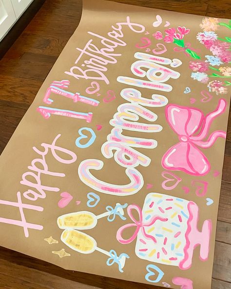 I shouldn’t play favorites, but I’m in love with these flowers 💗🌷💐 Hoco Brunch Banner, Hand Painted Banner Ideas, 21st Bday Sign, College Birthday Party Ideas, Cute Birthday Themes, Birthday Party Craft Ideas, Teen Birthday Ideas, Painted Birthday Banner, Sweet 16 Banner