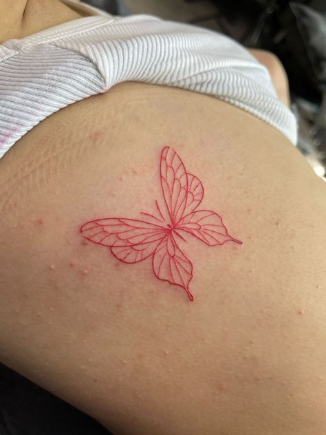 Red Tattoo Ideas, Pink Tattoo, Red Tattoo, Small Pretty Tattoos, Petite Tattoos, Red Ink Tattoos, Red Tattoos, Small Hand Tattoos, Cute Tattoos For Women