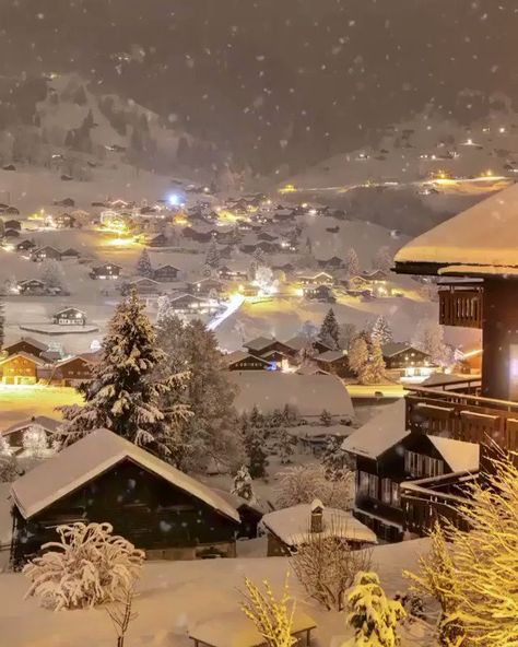 Buitengebieden on Twitter: "Snowy night in Switzerland.. ✨ https://t.co/ZLWe8JTZ7A" / Twitter Winter Szenen, Romantic Night, Winter Scenery, Cabin In The Woods, Winter Wonder, Christmas Aesthetic, Winter Scenes, Magic Kingdom, Most Beautiful Places