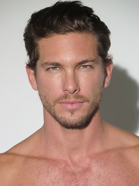 SEE NEW DIGITALS of ADAM SENN – DESIGNS FEVER Pictures In London, Adam Senn, Scruffy Men, Casting Call, American Model, Unique Features, Attractive People, American Actors, New Pictures