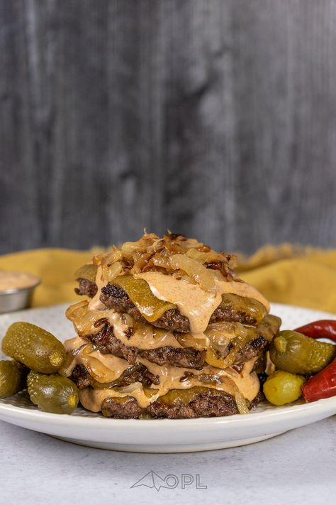 Don't waste your money eating out when you can make Keto smashed burgers that taste even better at home! No vegetable or seed oils! Carnivore Burger, Keto Camping, Keto Burgers, Special Sauce Recipe, Smashed Burgers, Smash Burger Recipe, Burger Specials, Keto Carnivore, Keto Burger