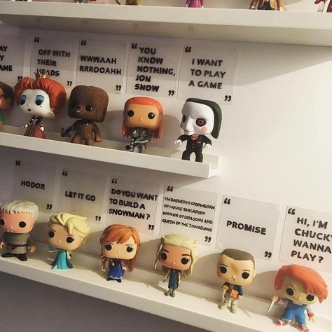 Love this idea! Diy Funko Pop, Sala Nerd, Funko Display Ideas, Funko Pop Display Ideas, Funko Pop Shelves, Игрушки Funko Pop, Funko Pop Display, Geek Room, Nerd Room