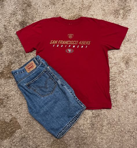 San Francisco 49ers tee San Francisco 49ers, Instagram, San Francisco, Niners Game Outfit, 49ers Outfit, Game Outfit, Gaming Clothes, On Instagram, Quick Saves