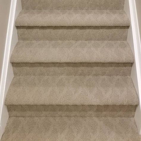 This carpet covers the entire step in a wall-to-wall installation. Best Carpet For Stairs, Carpet For Stairs, Traditional Carpet Pattern, Stairway Carpet, Patterned Stair Carpet, Carpeted Stairs, Step Ideas, Carpet Staircase, Stanton Carpet