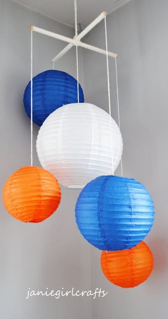 Paper Lantern Decor Bedroom, Graduation Dance, Ceiling Paper, Lanterns Hanging, Paper Lantern Decor, Paper Lanterns Diy, Toilet Roll Craft, Lantern Ideas, Egg Carton Crafts