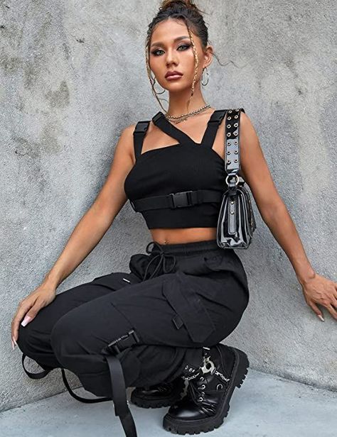 Punk Grunge Aesthetic, Techwear Women, Techwear Streetwear, Punk Streetwear, Streetwear Shirts, Asian Street Style, Top Streetwear, Gothic Punk, Alt Fashion