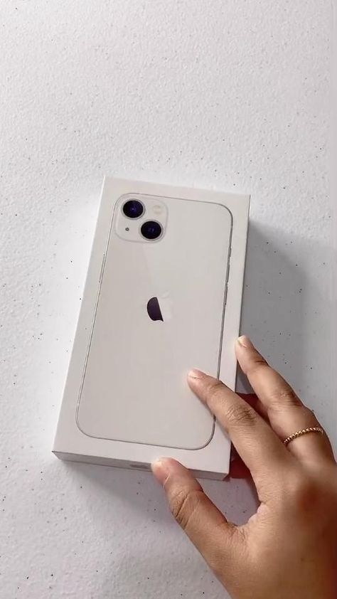 I Phone 15 Plus, Iphone 8 Aesthetic, Iphone 13 Aesthetic, Iphone Unboxing, Delete Account, Toy Iphone, Creative Iphone Case, Account Management, Iphone Colors