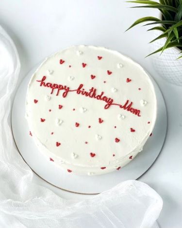 Cake Designs For Mom Birthday, Chocolate Cake With Vanilla Frosting, Easy Cakes To Make, Eid Cake, Birthday Cake For Mom, Dad Birthday Cakes, Making Cakes, Simple Cake Designs, Mini Cakes Birthday