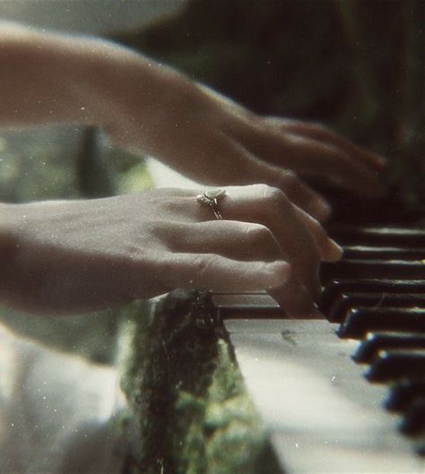 Taylor Swift Piano, Terrence Loves You, Folklore Aesthetic, About Taylor Swift, Aesthetic Era, Mad Women, Season Of The Witch, Taylor Swift Album, + Core + Aesthetic