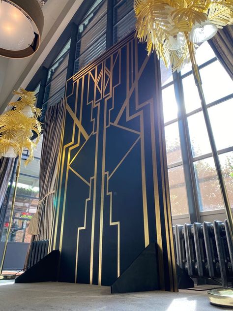 Great Gatsby Themed Party Gatsby Event Decor, Great Gatsby Door Decorations, Gatsby Entrance, Gatsby Set Design, Great Gatsby Stage Design, Gatsby Stage Backdrop, 1920 Decor, Great Gatsby Corporate Event, Alumni Homecoming