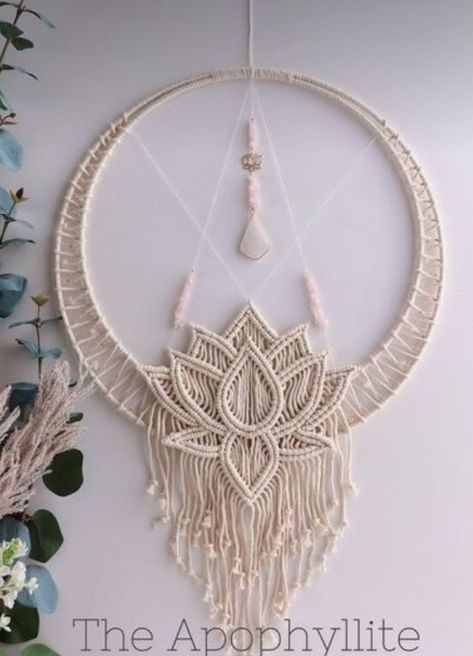 Cat Bed Macrame Tutorial, Macrame Sun Tutorial, Macrame Dreamcatcher Diy, Pagan Macrame, Macrame Free Patterns, Modern Macrame Patterns, Macrame Wall Hanging Tutorial, Dream Catcher Decor, Macrame Thread