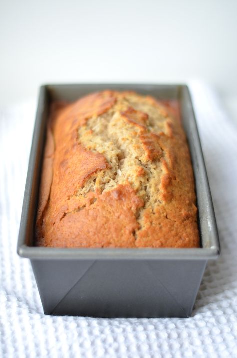 Coconut Quick Bread, Coconut Bread Recipe, Good To Make, Greek Recipes Dessert, Banana Bread Recipe Moist, Moist Pumpkin Bread, Tasty Bread Recipe, Coconut Bread, Island Food