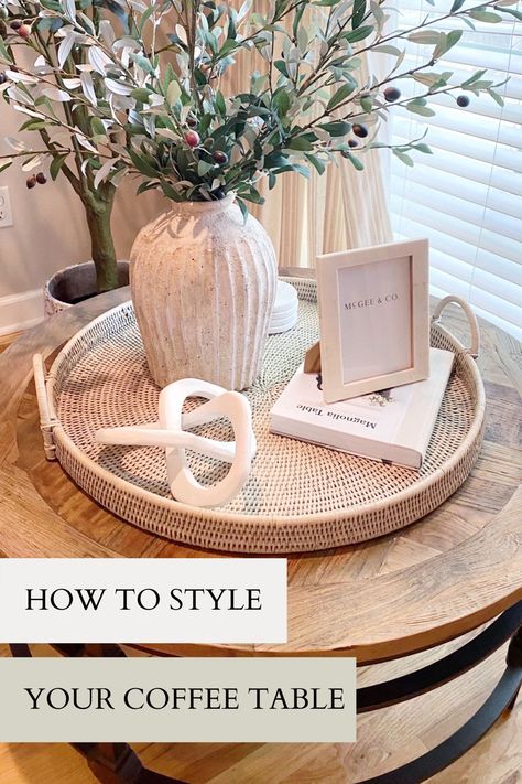 Dining Table Centerpiece Lazy Susan, Round Tray Coffee Table, Lounge Table Decor Ideas, Living Room Table Decor Minimalist, Bedroom Coffee Table Decor, Coffee Table Tray Decor Modern, Coffee Table With Tray Decor, Vase For Coffee Table, Bowl With Balls Decor