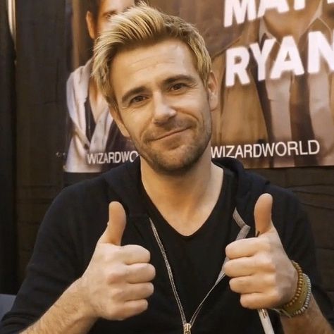 Matt Ryan Constantine, Constantine Hellblazer, Legends Of Tommorow, John Constantine, Matt Ryan, Fancy Words, Magic Man, Tv Actors, Holy Grail