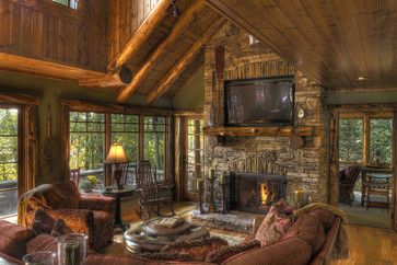 Rustic Decor Design, Pictures, Remodel, Decor and Ideas - page 8 - love the stone detail on the fireplace Cabin Fireplace, Traditional Family Room, Cabin Interior Design, Log Cabin Living, Log Home Living, Cabin Living Room, Cabin Interiors, Cabin Living, Log Cabin Homes