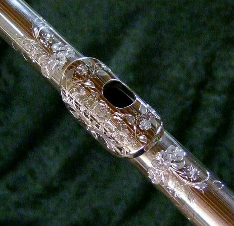 Fantasy Flute, Flute Aesthetic, Flute Tattoo, Flute Instrument, Instruments Art, Band Jokes, Flute Player, Band Nerd, Flute Sheet Music