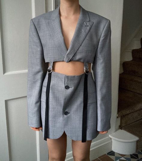 SARAH O ROBINSON. (@sarah_o_robinson) posted on Instagram: “Grey strap suit set • Custom order . . . . . . #upcycle #upcycling #upcycled #sustainable #sustainablefashion #blazer #fashion…” • Nov 30, 2020 at 6:16pm UTC Reworked Skirt, Contact Page, Classic Trousers, Upcycled Fashion, Jeans Diy, Thrift Fashion, Of Model, Beautiful Skirts, Tailored Pants