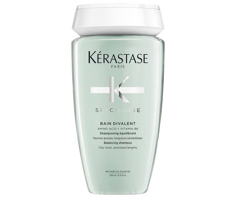 Kerastase Shampoo, Oily Hair Shampoo, Kerastase Hair, Oily Roots, Dunner Wordend Haar, Fall Nail Trends, Scalp Shampoo, Anti Dandruff Shampoo, Hair Cleanse