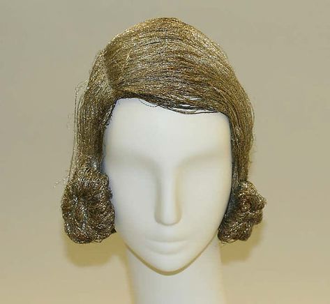 Wig 1920s Wig, 1920 Hats, Pin Curl Hair, Hairstyles 1920s, Wig Design, 1920s Clothing, Head Dresses, 1920s Hair, 1920s Outfits