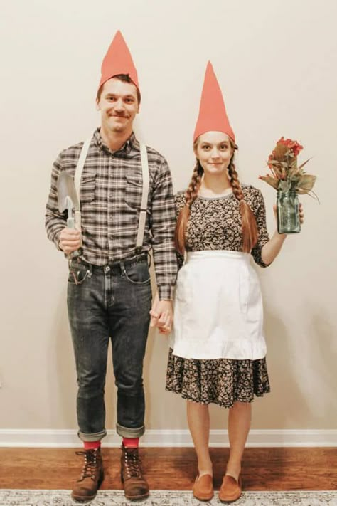 31 Perfect Halloween Costumes for Couples » Lady Decluttered Garden Gnome Costume, Garden Gnomes Costume, Gnome Costume, Pumpkin Halloween Costume, Couple Costumes, Halloween Costume Contest, Homemade Halloween