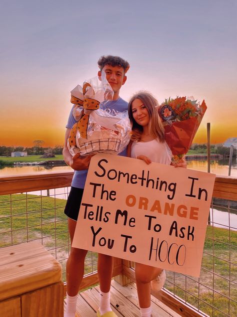 Hoco Proposal Ideas, Cute Hoco Proposals, Homecoming Poster Ideas, Cute Promposals, Country Prom, Prom Posters, Homecoming Signs, Cute Homecoming Proposals, Something In The Orange