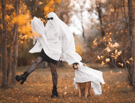 Dog And Human Ghost Photoshoot, Halloween Pictures With Dogs, October Dog Photoshoot, Ghost Trend With Dog, Pet Fall Photoshoot, Ghost Sheet Photoshoot With Dog, Dog Ghost Costume Photoshoot, Dog Halloween Pictures, Fall Pics With Dogs