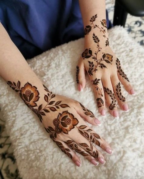 Mehndi Snapchat, Henna Tattoo Designs Hand, Mehndi Designs Bridal Hands, Latest Henna Designs, Modern Mehndi Designs, Very Simple Mehndi Designs, Simple Mehndi Designs Fingers, Stylish Mehndi Designs, Mehndi Designs Front Hand