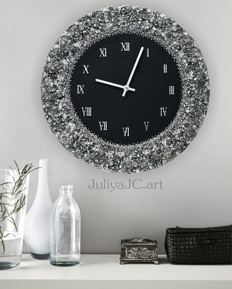 Black with Silver Wall Clock | Unique Modern Exclusive Shining Wall Decor with Glass Crumb and Rhinestones, Authors wall clock by Juliya JC Black Resin Clock, Geode Clock, Clock Artwork, Silver Wall Clock, Diy Canvas Art Easy, Resin Clock, Wall Clock Digital, Minimalist Clocks, Wall Clock Unique