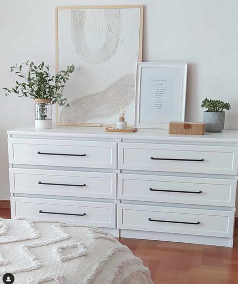 23 Amazing Ikea Malm Hacks You Need To Try – best 4 crafts.com Malm Drawers Hack, Malm Dresser Decor, Ikea Malm Hacks, Ikea Malm Drawers, Malm Drawers, Ikea Dresser Makeover, Ikea Nightstand, Ikea Malm Dresser, Ikea Drawers