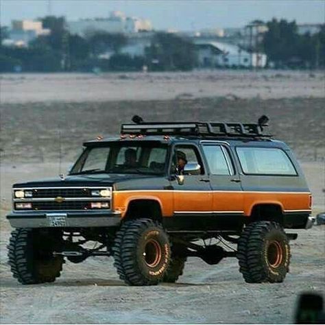 OffRoadNation™ on Instagram: “Square Body Suburban #offroad #offroadnation #orn #chevrolet #4x4” Square Body Chevy Suburban, 1980 Square Body Chevy, Squarebody Suburban 4x4, Square Body Suburban 4x4, Chevy Suburban Custom, Chevrolet 4x4, Chevy 4x4, Mud Trucks, Custom Pickup Trucks