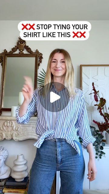 Zory | San Francisco Style on Instagram: "Stop tying your shirt with a knot! Try this twist method instead. Very easy and it looks cute! Perfect for your summer oversized shirts!  : #fashionhack #fashionhacks #wardrobe #capsulewardrobe #linenshirt #wardrobetips #stylehacks #closetgoals #outfitoftheday #outfitinspiration #stylehacks #styletips #styleinspo #frenchgirlstyle #frenchstyle #timelessstyle #lifehacks #dressbetter #sezane #sezanelovers" How To Tie A Denim Shirt, Knot Oversized Shirt, How To Tie A Flannel Shirt Knot, How To Tie Your Shirt, How To Tie An Oversized Shirt, How To Tie A Shirt Knot Button Up, Oversized Shirt Hacks, How To Tie A Tshirt Knot, Tying A Shirt Knot