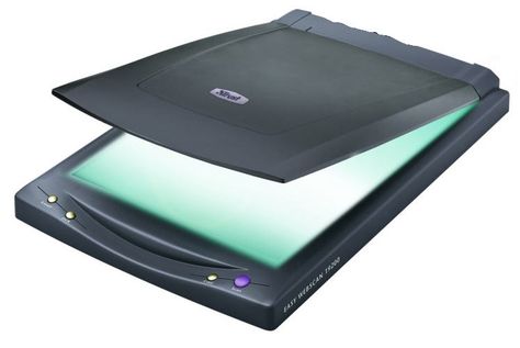 This a SCANNER which is used to photocopy and also used to save physical paper documents on to a computer. Funny Life Lessons, Pc Support, Computer Help, Output Device, Input Devices, Hacking Computer, Windows Xp, Scanners, Family History