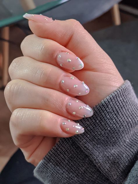 Babyboomer nails with strass Nails With Strass, Nails Strass, Strass Nails, Nails With, Nagel Design, Diy Armband, Nails Design With Rhinestones, Diamond Nails, Oval Nails