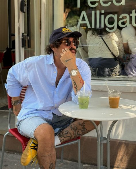 Sunday moments in West Village ☀️ Classic Mens Summer Style, Men In Shorts Summer Outfits, Men’s Brunch Fit, Men’s Instagram, Man Instagram Ideas, Men’s Summer Outfit, Casual Mens Style, Man Outfit Summer, Men’s Outfits