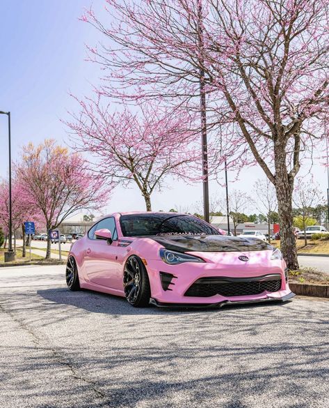 pink car brz frs 86 toyota subaru scion vehicle cute girl car Toyota Subaru Brz, Subaru Brz Aesthetic, Pink Brz Subaru, Pink Toyota 86, Pink Subaru, Pink Toyota, Subaru Brz Custom, Subaru Gt, Toyota Brz