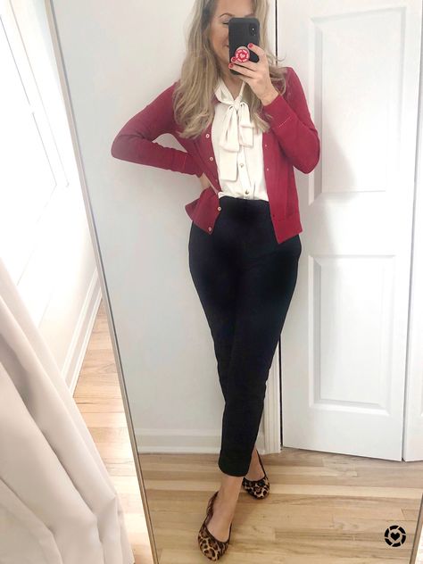 Preppy Work Outfits Women, Preppy Work Outfit, Spring Workwear, Work Outfits Frauen, Secretary Outfits, Preppy Mode, Business Casual Fall, Outfit 2020, Start Where You Are