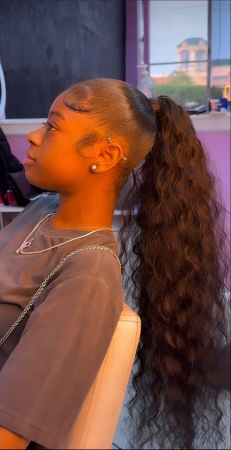 Middle Curly Ponytail Weave, Slick Back Quick Weave, Ponytail With Bundles Black Women, Ponytail With Weave Curly, Curly Mid Ponytail Black Women, Ponytail Birthday Hairstyles, Cute Long Ponytails For Black Women, Body Wave High Ponytail, Two Weave Ponytail Hairstyles