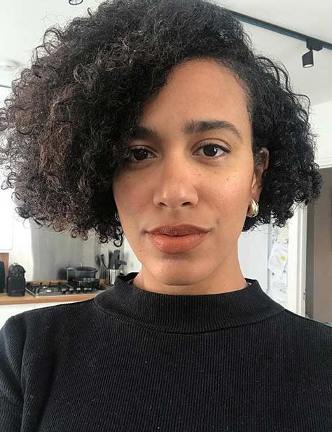 Natural Hair Bob Cut, Natural Hair Bob, Short Curly Bob Hairstyles, Black Bob Hairstyles, Natural Curly Hair Cuts, Medium Length Curly Hair, Bob Haircut Curly, Tapered Natural Hair, Short Curly Haircuts