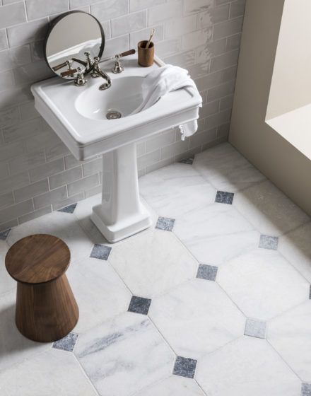 Modern Classics: The Perfect Blend Of Past & Present Classic Bathroom Flooring, Classic Tile Flooring, French Bathroom Floor, Checkered Marble Floor Bathroom, Marble Checkered Floor Bathroom, Checkered Tile Bathroom, Checkerboard Bathroom Floor, Checkered Bathroom Floor, Checkered Floor Bathroom