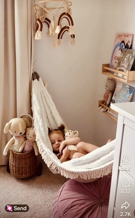 Kids Rooms Inspo, Babies Photography, Cute Newborn, Kids Bedroom Inspiration, Toddler Room Decor, Nursery Room Design, Baby Room Inspiration, Nursery Room Inspiration, Toddler Rooms