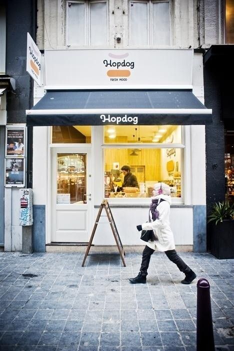 Hot Dog Restaurant Design, German Restaurant, Store Front Windows, Shop Facade, Retail Signage, Dog Store, Shop Fronts, Classic Architecture, Shop Front