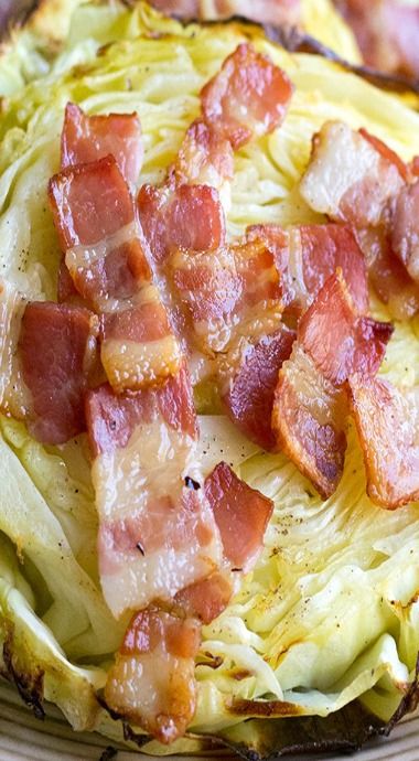 Cabbage With Bacon, Cabbage Dishes, Vegan Cabbage, Pan Dishes, Baked Cabbage, Food Sensitivity, Cabbage Steaks, Cabbage Rolls Recipe, Roasted Cabbage