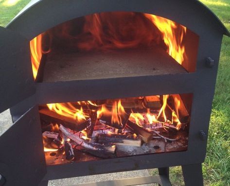 Wood Fired Pizza Oven Diy, Outdoor Wood Burner, Pizza Oven Plans, Outdoor Fireplace Pizza Oven, Pizza Oven Outdoor Diy, Build A Pizza Oven, Portable Pizza Oven, Diy Wood Stove, Wood Burning Pizza Oven