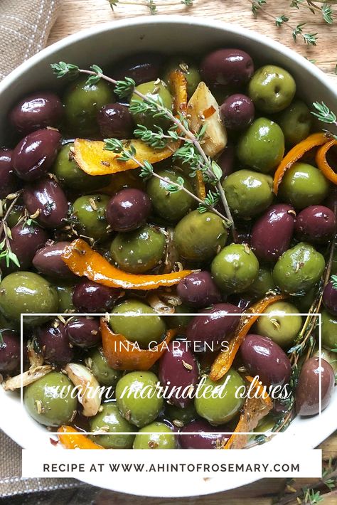 Warm Marinated Olives, 3 Ingredient Pasta, Marinated Olives Recipe, Olive Garden Recipe, Facebook Hack, Olive Appetizer, Marinated Olives, Cookies Gluten Free, Ina Garten Recipes