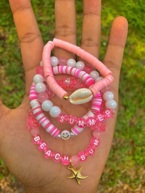 Summer Themed Bracelets, Cute Summer Bracelets, Preppy Bracelet Ideas, Bracelet Ideas Clay Beads, Different Types Of Bracelets, Themed Bracelets, Etsy Bracelets, Make Clay Beads, Bracelet Business