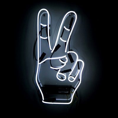 This white-light peace sign chills out any space, and is best mounted to a dark-colored wall so you can enjoy its tranquil glow even in the daytime. Wednesday Inspiration, Happy Aesthetic, Couple Drawing, Neon Words, Drawing Faces, Aesthetic Board, Two Fingers, Neon Aesthetic, Neon Light Signs