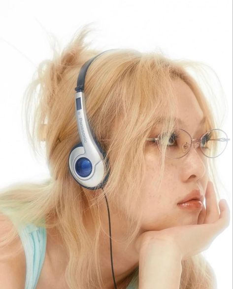 A Woman, Headphones, Blonde, Tumblr, On Instagram, Instagram